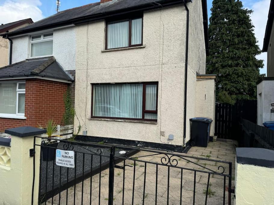 Holiday home Lovely 2 Bedroom House *